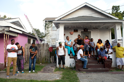 Family & friends of Londyn Samuels gather where she was. (Sabree Hill, UptownMessenger.com)