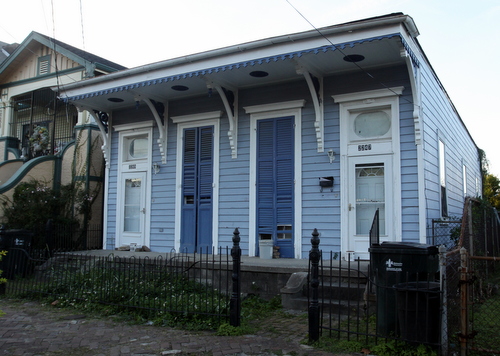 The house at 2247-2249 O.C. Haley Boulevard. (Robert Morris, UptownMessenger.com)