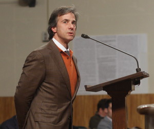 Restaurateur Joel Dondis describes plans for a reception hall at 1911 Magazine Street. (Robert Morris, UptownMessenger.com)