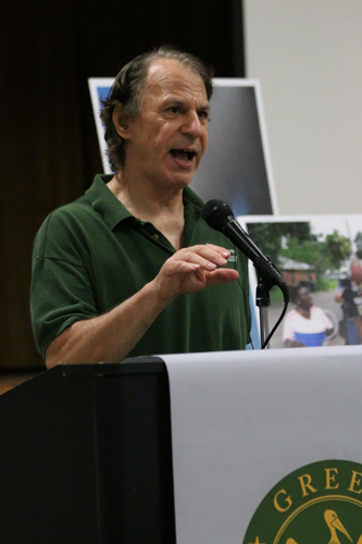 Author and activist John Barry speaks at the GreenARMY Katrina commemoration at Xavier University. (Zach Brien for UptownMessenger.com)